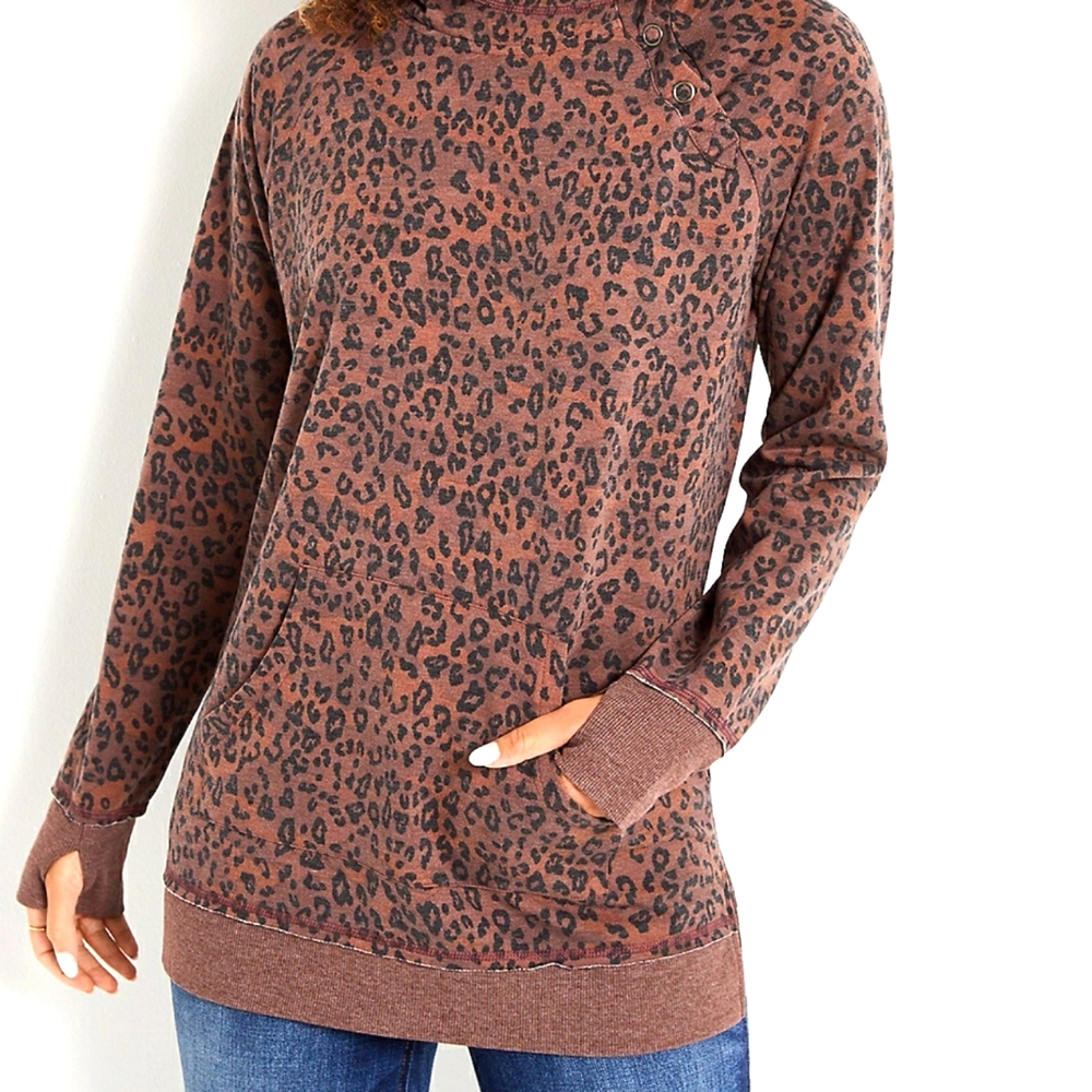 Maurices L animal print snap hoodie sweatshirt